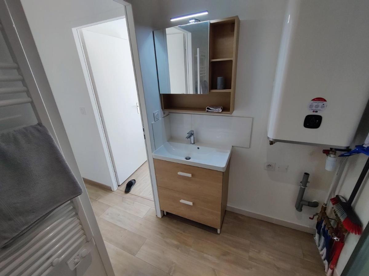 Appartement T3 Plume Hyper Centre D'Ernee Екстер'єр фото