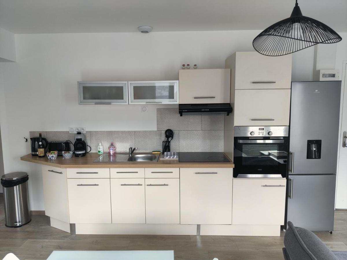 Appartement T3 Plume Hyper Centre D'Ernee Екстер'єр фото